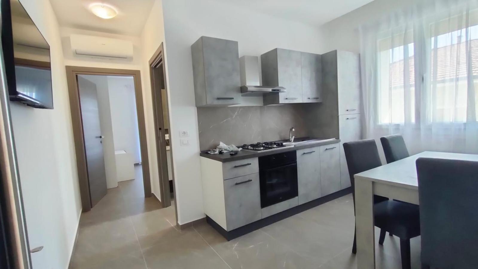 Villa Borghesi Suites Fronte Mare Rimini Zewnętrze zdjęcie
