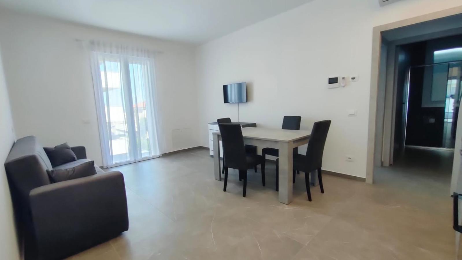 Villa Borghesi Suites Fronte Mare Rimini Zewnętrze zdjęcie