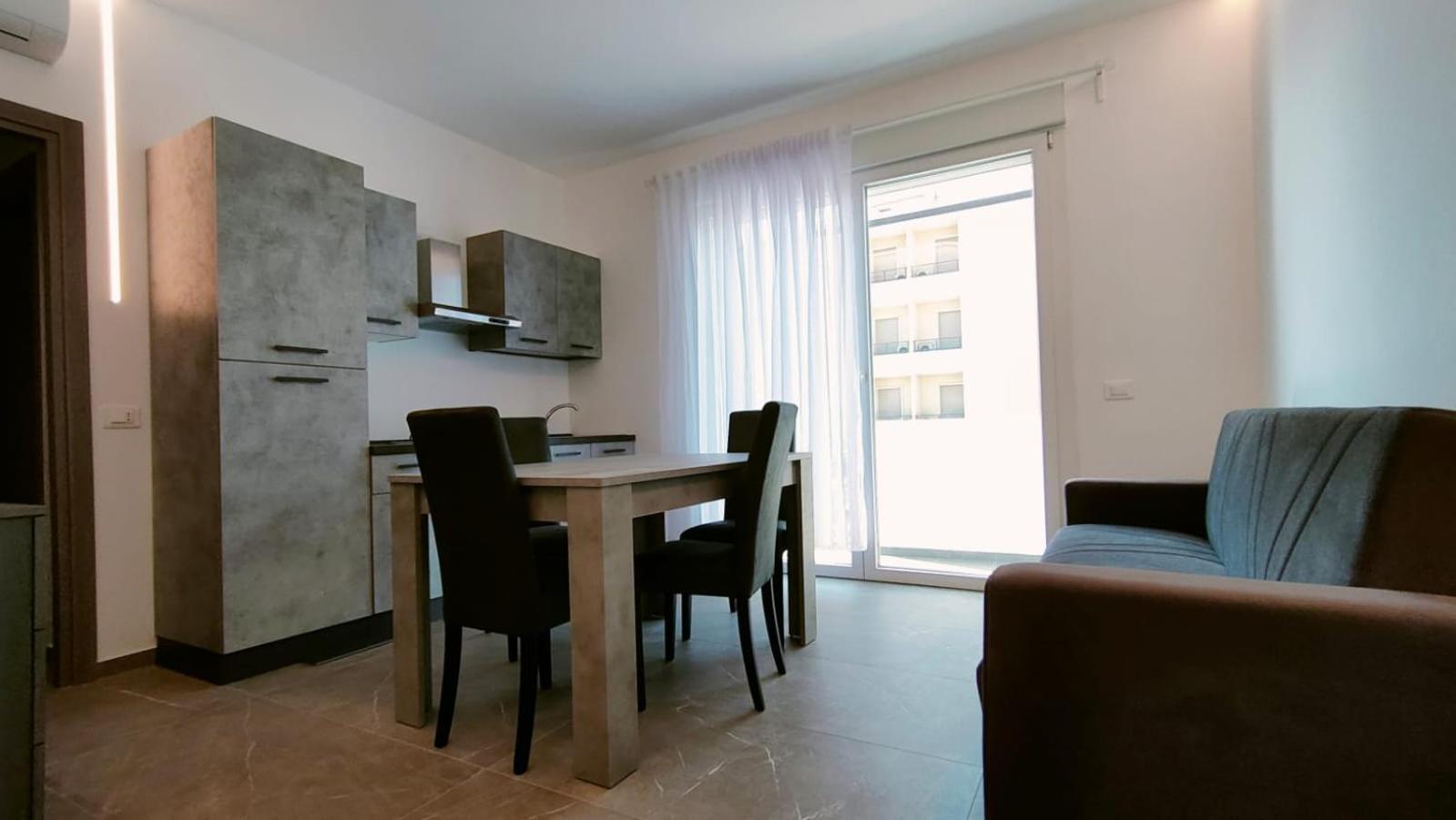 Villa Borghesi Suites Fronte Mare Rimini Zewnętrze zdjęcie